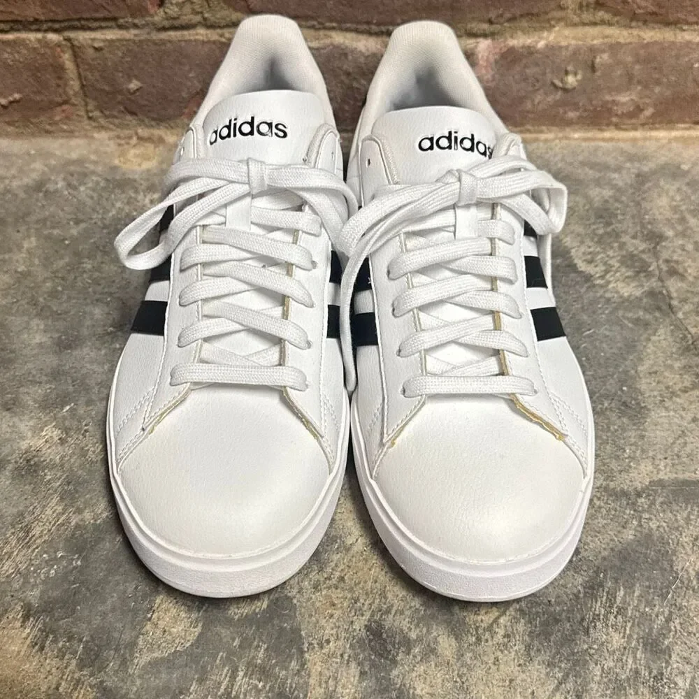 Adidas Women’s GRAND COURT 2.0 Sneakers Tennis Shoes Size 10